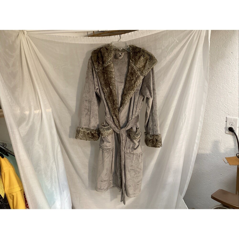 pottery barn women’s fur trimmed hooded robe brown sz S